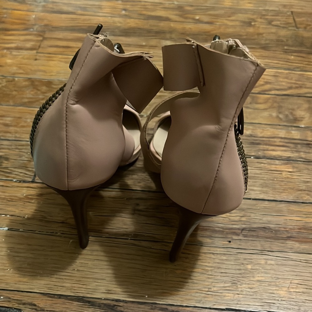 Discounted - Picture 4 of 5